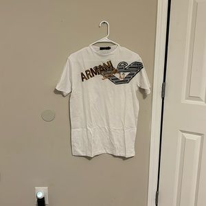 Brand new excellent condition t shirt.